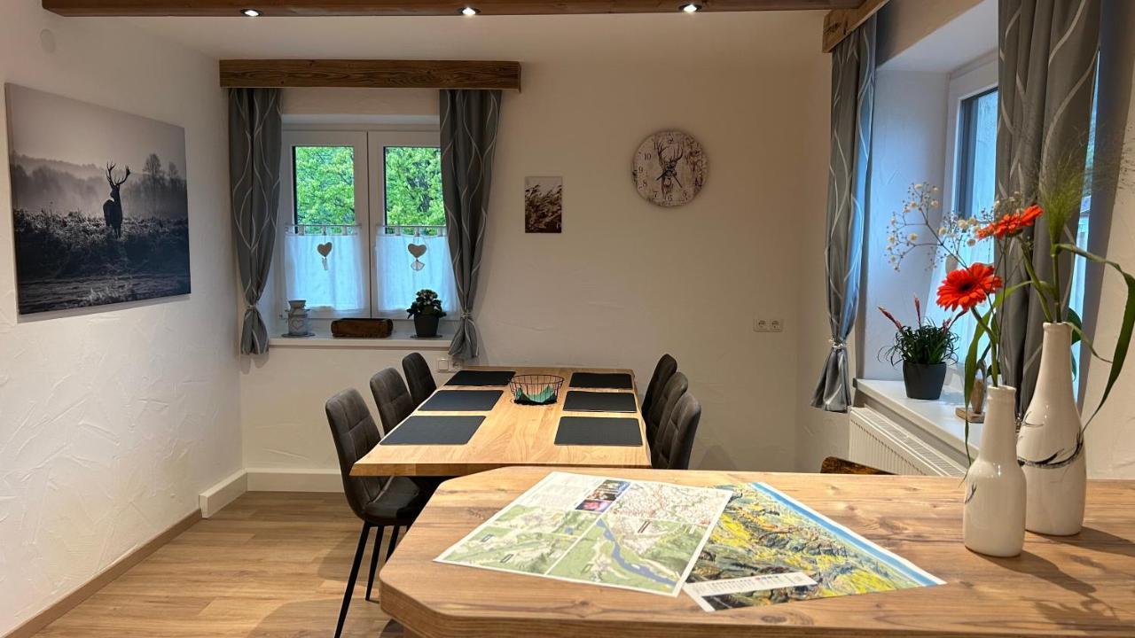 Ferienwohnungen Lodge-B Weissenbach am Lech Esterno foto
